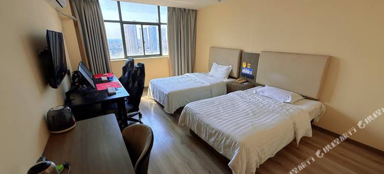 外星人电竞酒店(东明财富广场店)图片