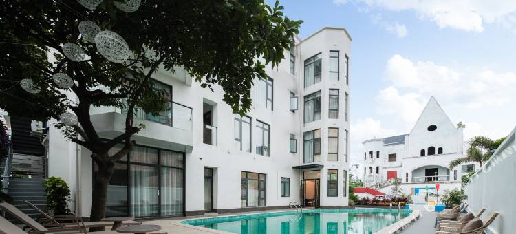 J.H Vacation吉海高端泳池别墅度假酒店(银滩国际客运码头店)图片