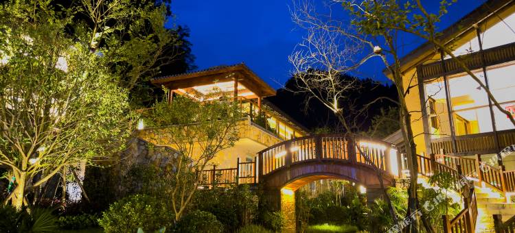 青云·仙庐山隐世酒店图片