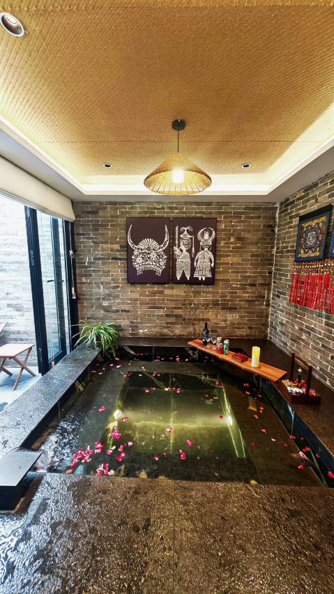 桃花岛江湖温泉民宿酒店(忻州古城店)图片