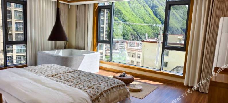 半山云逸·Life山景休闲度假美宿(黑水县店)图片