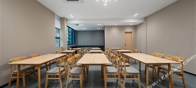 诺菲酒店(广州国际金融城车陂地铁站店)图片