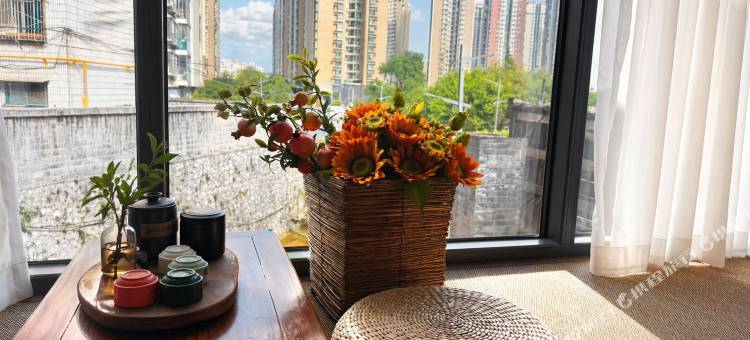 Moment 蔓时光·设计师民宿(百盛购物中心店)图片