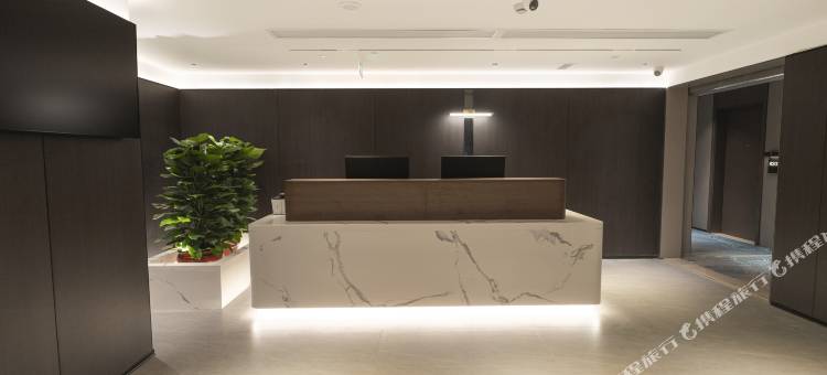 凯高思酒店(广州西华路彩虹桥地铁站店)图片