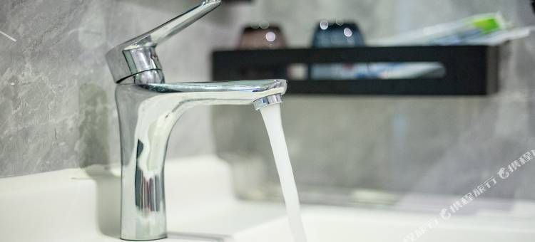 鸿润酒店(湖南人文科技学院娄底吾悦广场店)图片