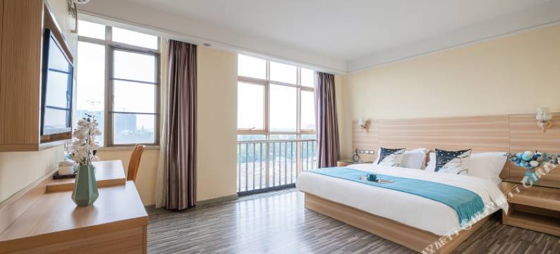 绿源商务公寓(广州私立华联学院店)图片