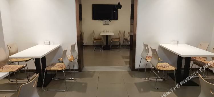 怡庭酒店(长春白求恩吉大三院店)图片