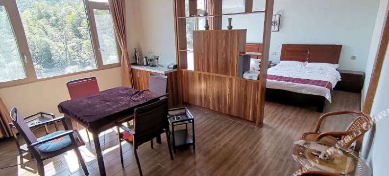 木兰清凉寨集贤山舍图片