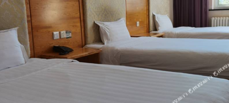 宽甸万年春酒店图片