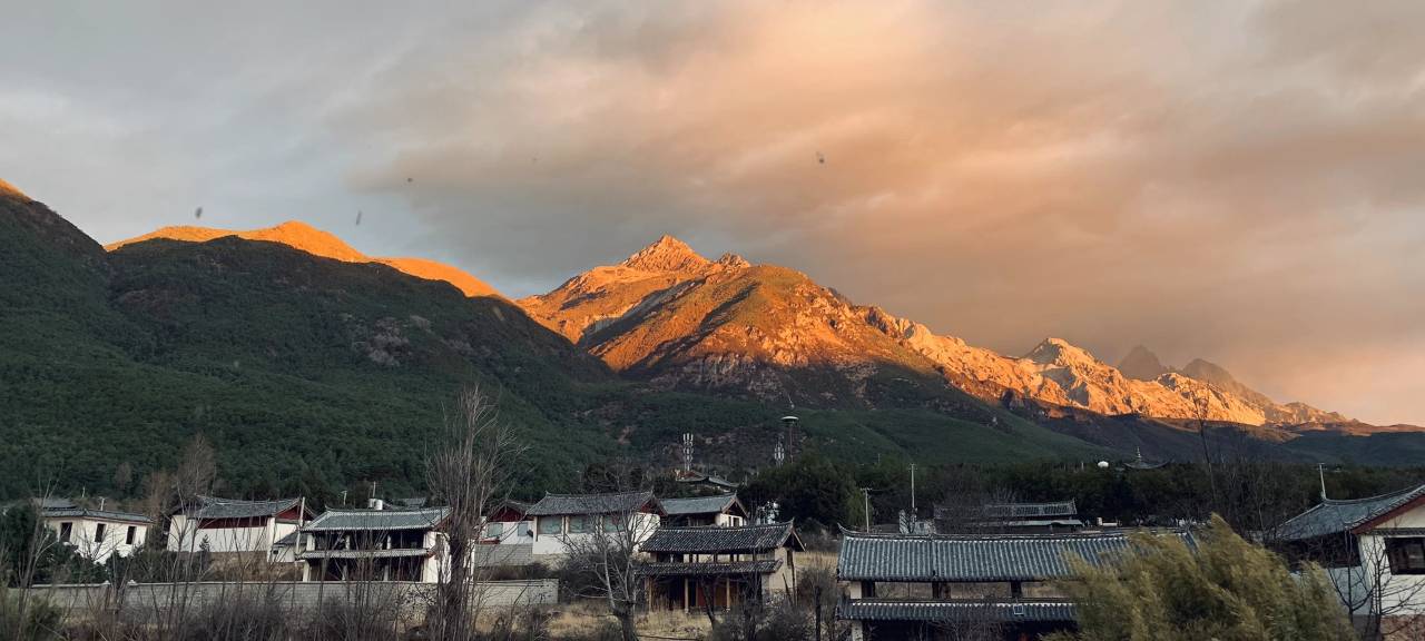丽江五子山房·雪山观景度假酒店(白沙古镇店)图片