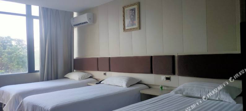 金色豪庭商务宾馆(盐城国际航运中心店)图片