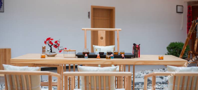 香格里拉花晨月夕客栈(独克宗古城店)图片