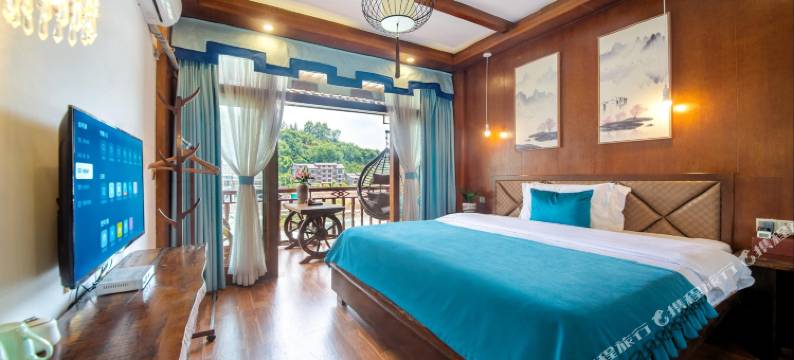 凤凰念赫江景度假民宿图片