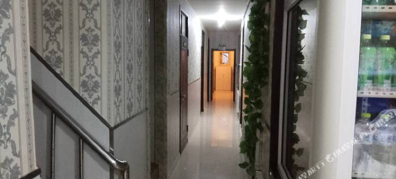 静鑫招待所图片