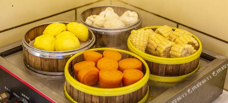 青皮树酒店(界首宁洛高速路口店)图片