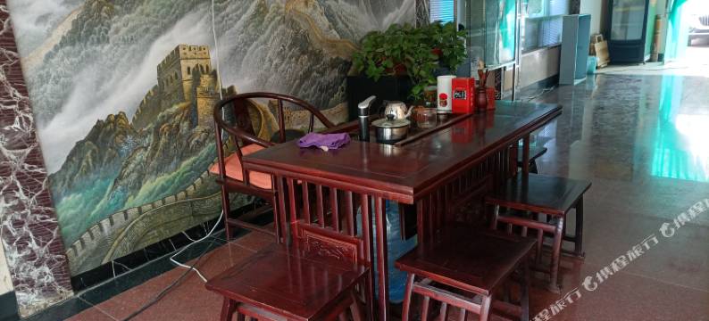 弥勒皇冠酒店图片