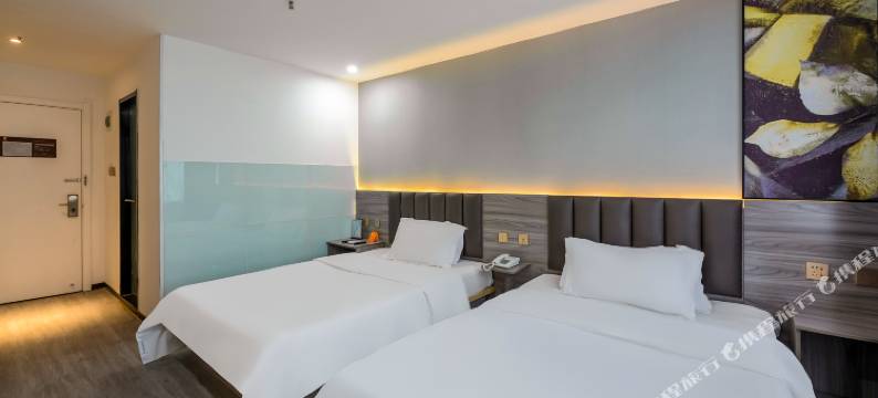 睡猫轻居酒店(石家庄红旗大街西美花街生活广场店)图片