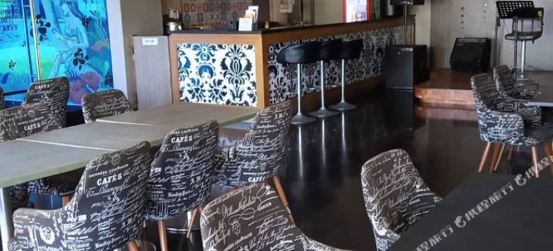 飞溅酒店(Splash Hotel)图片