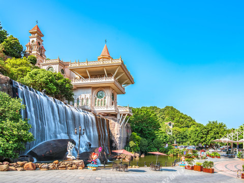 梅州客天下艺术家园酒店