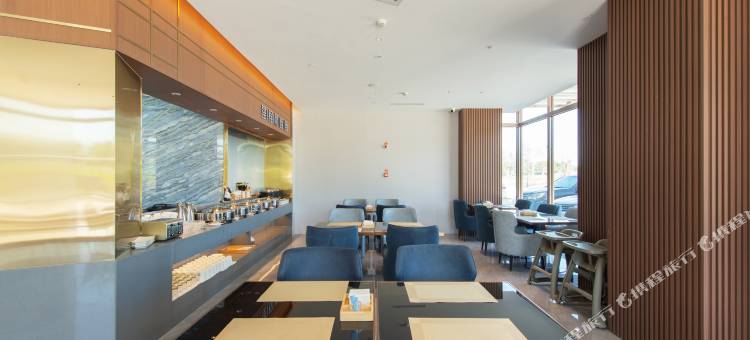 星程酒店(乌鲁木齐天山国际机场店)图片