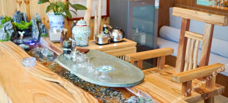 古武当山三丰酒店图片