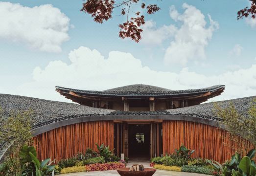 Dayi Thousand Miles Riding Alone·Earth Eye HomestayHotel Overview