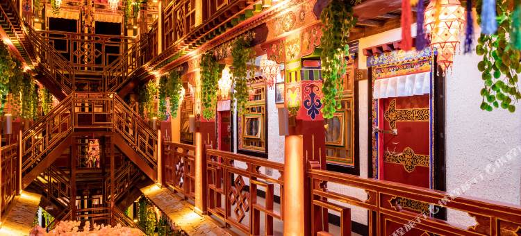 拉萨扎西德康富氧庄园酒店(八廓街大昭寺店)图片