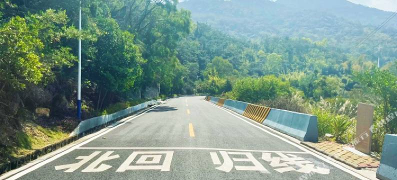 南澳芭缇雅度假公寓(北回归广场店)图片