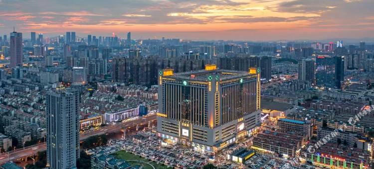 金中环酒店(长沙万家丽广场火炬村地铁站店)图片