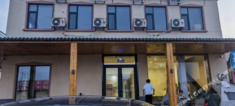 多多小苑宾馆(长白山景区店)图片