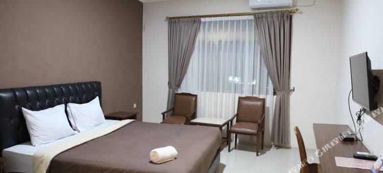 井里汶拉哈于酒店(Rahayu Hotel Cirebon)图片
