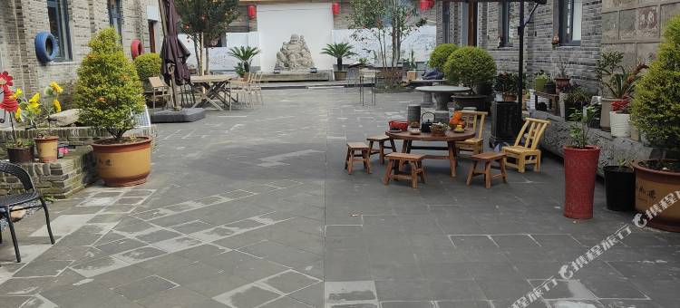 山古里精品民宿(建德梅城严州古城店)图片