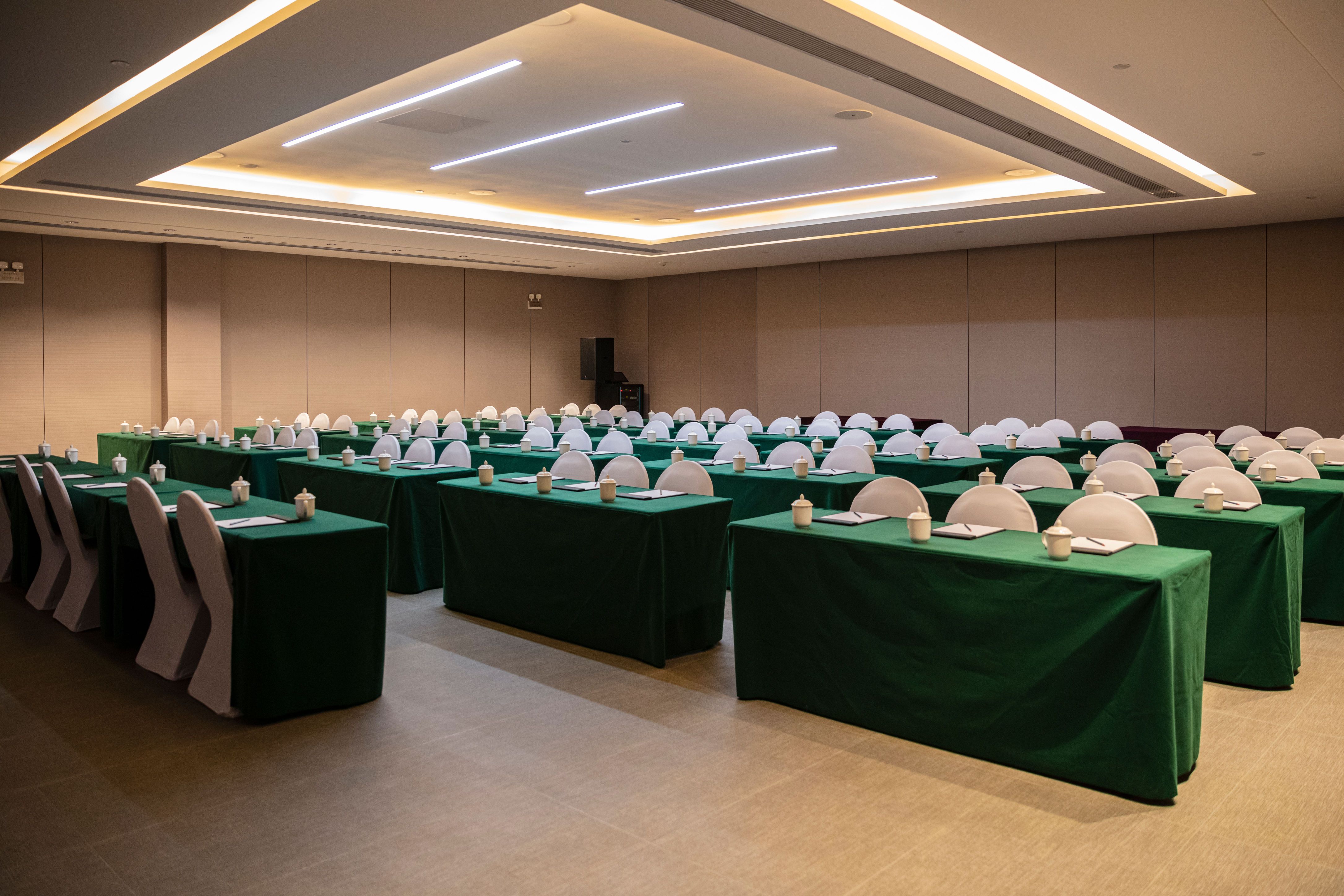 JianGuo Hotel HeKou Over view