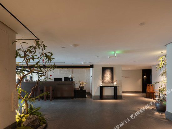 YUNXI·栖高空江景酒店(南昌滕王阁万寿宫店)