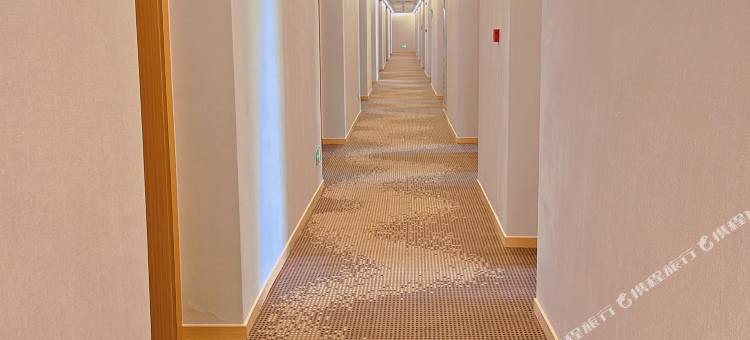 富丽·智选酒店(太湖国际博览中心南湖家园地铁站店)图片