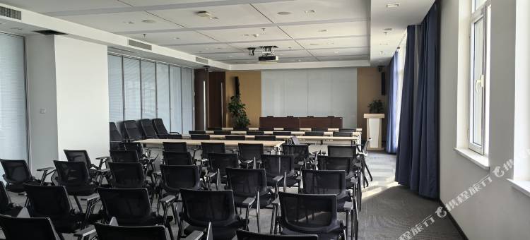 柏曼酒店(济南遥墙机场店)图片