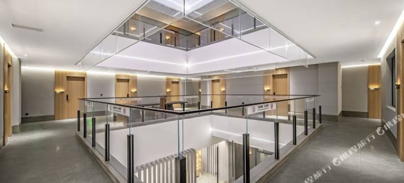 澜山壹宿酒店(金沙广场北关石牌坊店)图片