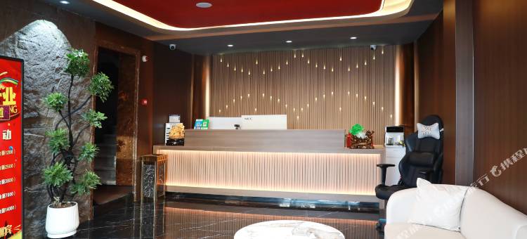 派柏·云酒店(岚县向阳东路店)图片