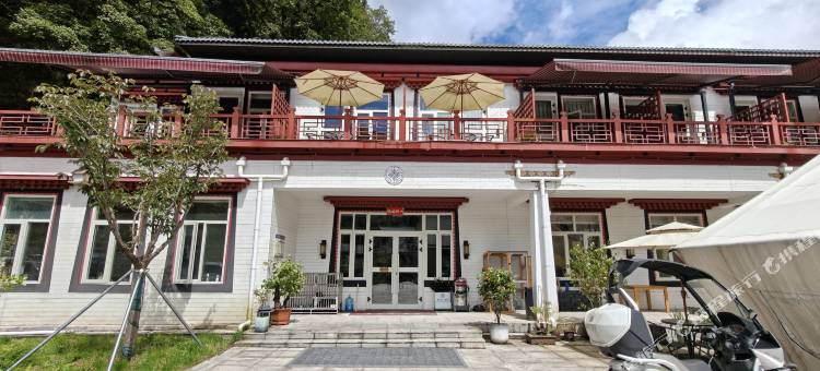 香巴拉·森林酒店(巴夏景区店)图片