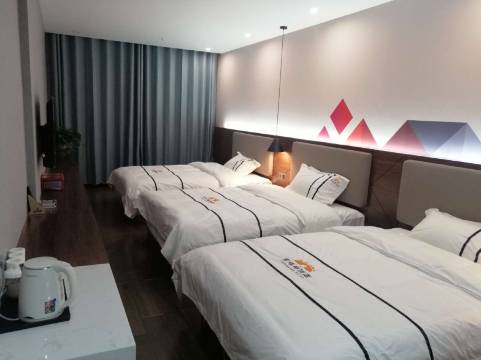 咸宁官埠桥酒店