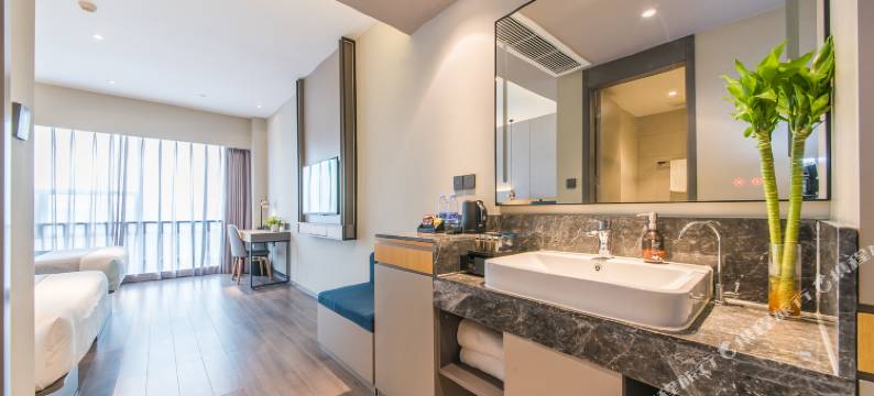 如家商旅酒店(乐山高铁站世豪广场店)图片