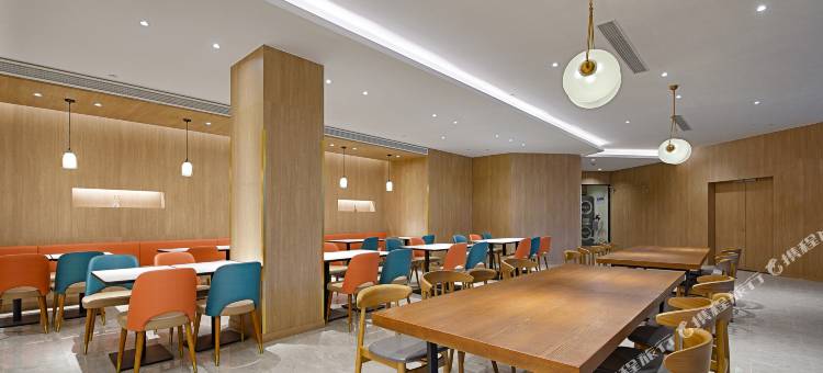 汉庭优佳酒店(南京小行地铁站店)图片