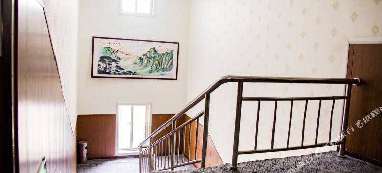 龙悦商务酒店(盂县凯通购物中心店)图片