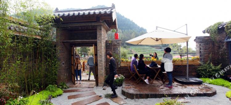 陵川县好梦松庙驿站图片