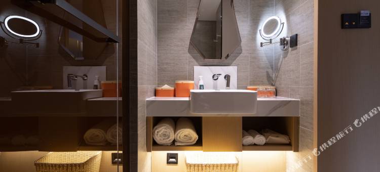 徐州云龙湖矿业大学亚朵酒店图片