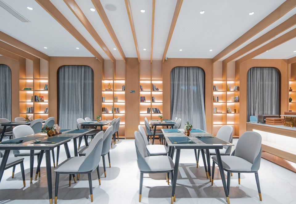 Jinduo Hotel (Nanjing South Railway Station Cuipingshan Subway Station Store)Hotel Overview