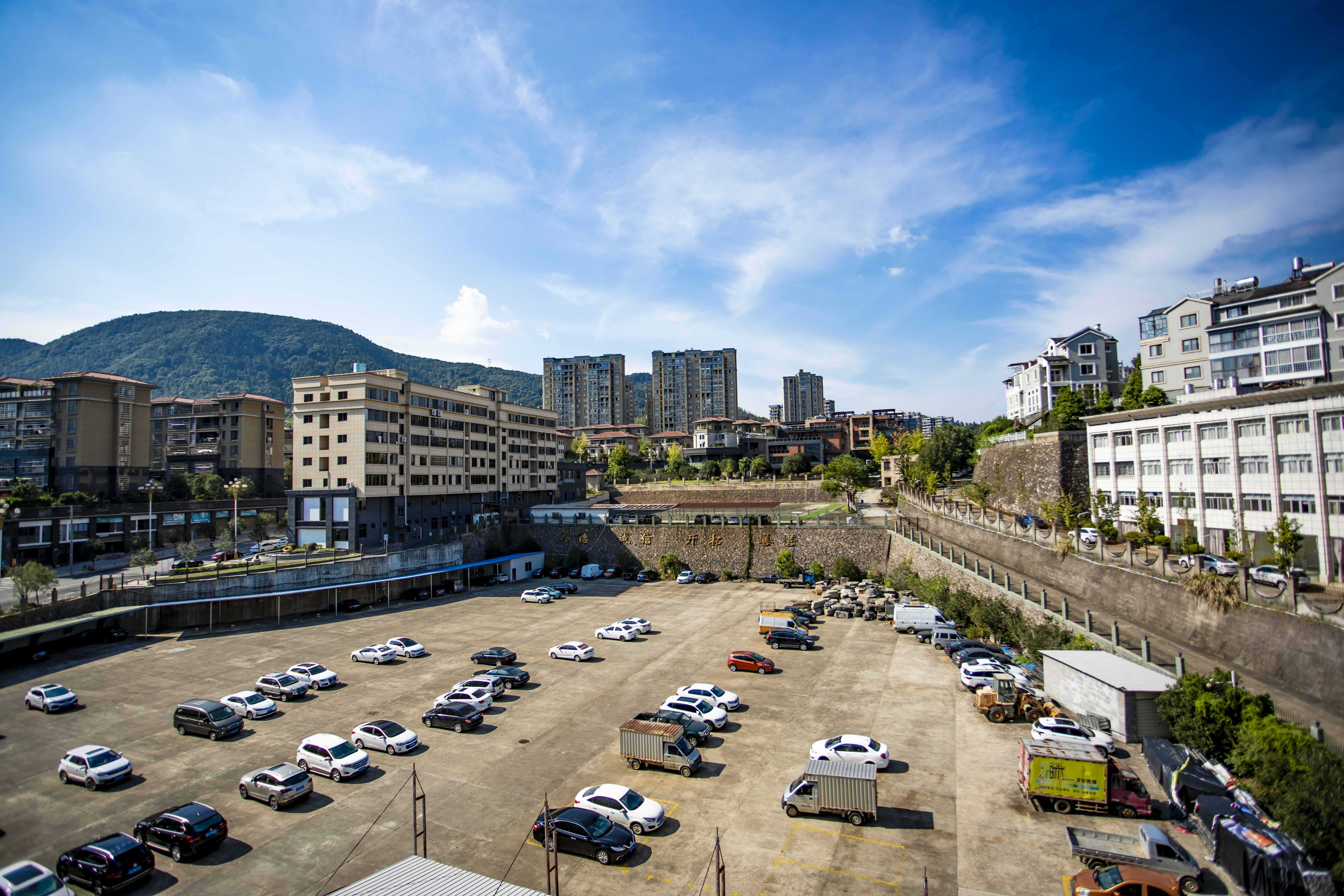 Jinhuangguan Hotel Over view
