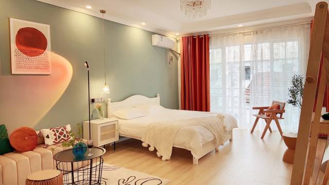 青禾民宿(迪东店)