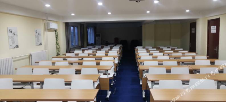 鑫龙假日酒店(胶东国际机场店)图片