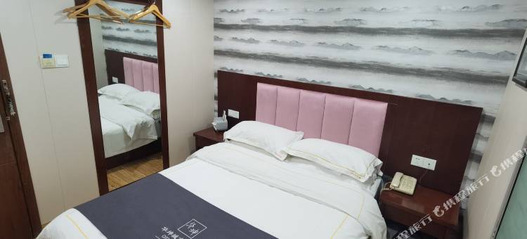 华坤城市酒店(王家湾地铁站武汉市建设学校店)图片